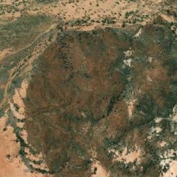 Satellite imagery of Island Hill, AU