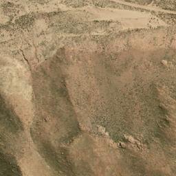 Satellite imagery of Cerro León, AR