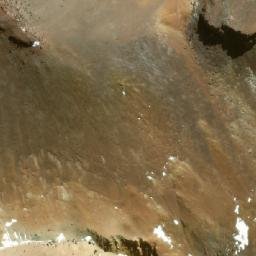 Satellite imagery of Cerro Amarillo, BO