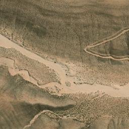 Satellite imagery of Abra Cilinias, AR