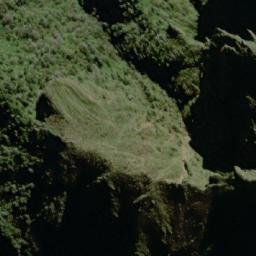 Satellite imagery of Cerro Crestón, AR