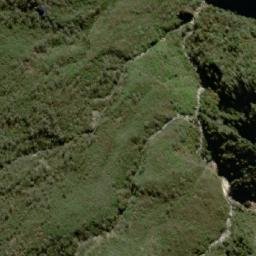 Satellite imagery of Cerro Crestón, AR