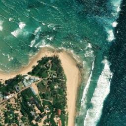 Satellite imagery of Ponta da Barra, MZ