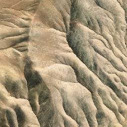 Satellite imagery of Cerro Amarillo, CL
