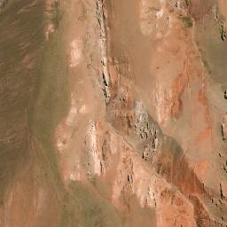 Satellite imagery of Cerro Lari Chico, AR
