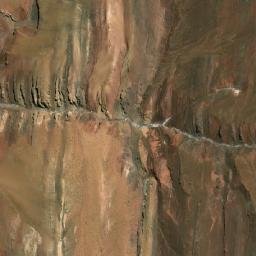 Satellite imagery of Cerro Lari Chico, AR