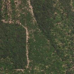 Satellite imagery of Loma de los Ucles, AR