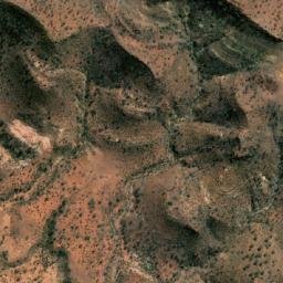 Satellite imagery of Christopher Pinnacle, AU