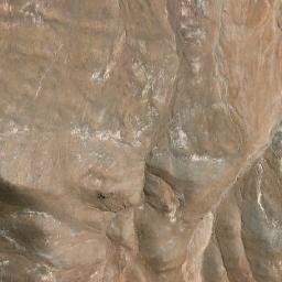 Satellite imagery of Cerro La Isla, CL