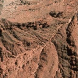 Satellite imagery of Morro Desecho, AR