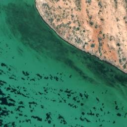 Satellite imagery of Middle Bluff, AU