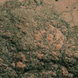 Satellite imagery of Mount Reynolds, AU