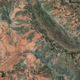 Satellite imagery of Lomas Bayas, AR