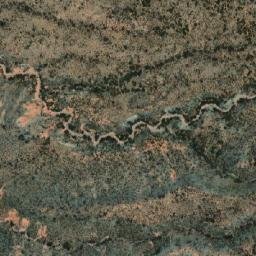 Satellite imagery of Lomas Bayas, AR
