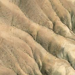 Satellite imagery of Cerro Amarillo, CL