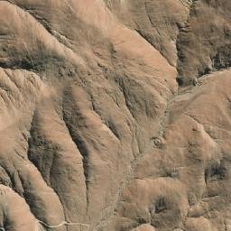 Satellite imagery of Esperanza, CL