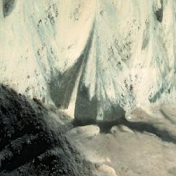 Satellite imagery of Cerro Laguna Blanca Norte, AR