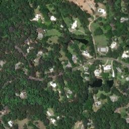 Satellite imagery of Eumundi Bicentennial Lookout, AU