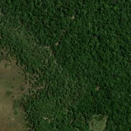 Satellite imagery of Loma Porá, AR