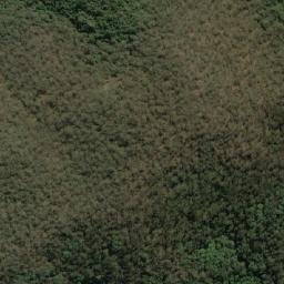 Satellite imagery of Mount Somerset, AU
