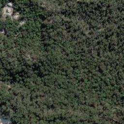 Satellite imagery of Holly Spur, AU