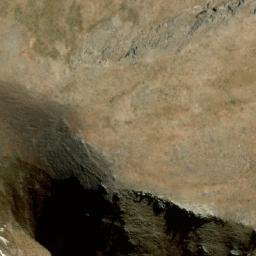 Satellite imagery of Mina Choyana, AR