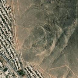 Satellite imagery of Cerro Capis Chico, CL