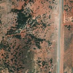 Satellite imagery of McFarlanes Find Mine, AU