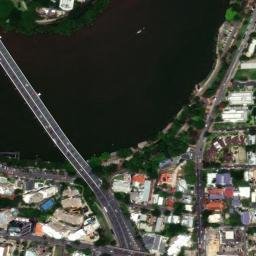 Satellite imagery of Gardens Point, AU