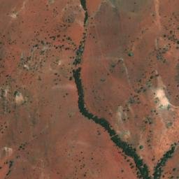 Satellite imagery of 8 Mile Hill, AU