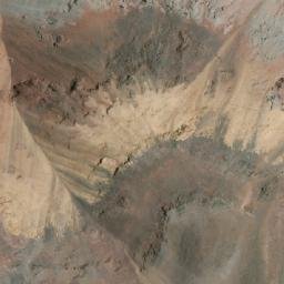 Satellite imagery of Cerro El Salto, CL
