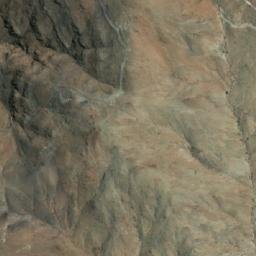 Satellite imagery of Los Cuatro Amigos, CL
