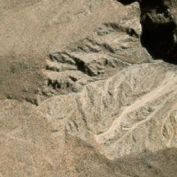 Satellite imagery of Mesada Alta, AR