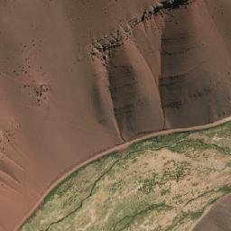 Satellite imagery of La Guardia, CL