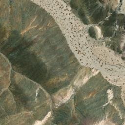 Satellite imagery of Los Dos Amigos, CL