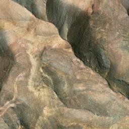 Satellite imagery of Tres Amantes, CL