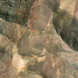 Satellite imagery of Tres Amantes, CL