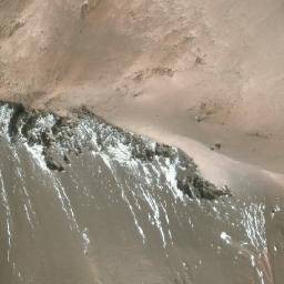 Satellite imagery of Cerro Bonete, AR