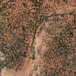 Satellite imagery of Middle Hill, AU