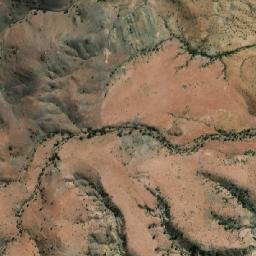 Satellite imagery of Mount Kingston, AU