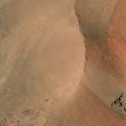 Satellite imagery of Paso de Machaco, AR