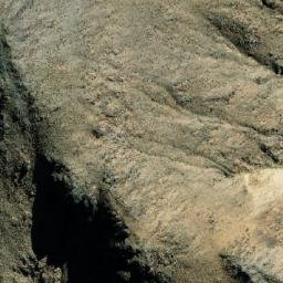 Satellite imagery of Cerro Las Cuñas, CL