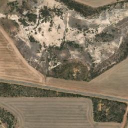 Satellite imagery of Well Hill, AU