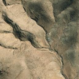 Satellite imagery of Cerro Los Placetones, CL