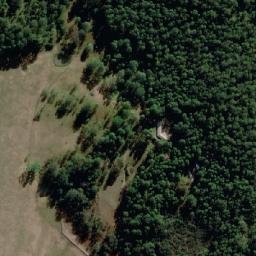 Satellite imagery of Little Plain, AU