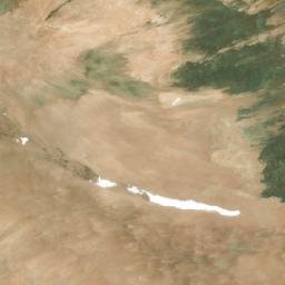 Satellite imagery of Paso del Macho Muerto, CL