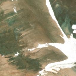 Satellite imagery of Paso del Macho Muerto, CL