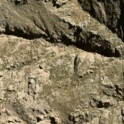 Satellite imagery of Cumbre de Aminga, AR