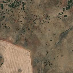 Satellite imagery of Round Hill, AU