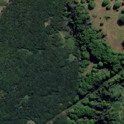 Satellite imagery of Maxwell Hill, AU